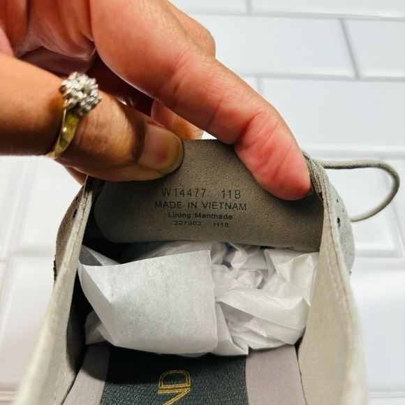 Women's ZERØGRAND Wingtip Oxfords IRONSTONE SUEDE-OPTIC WHITE size 11B - Picture 12 of 12